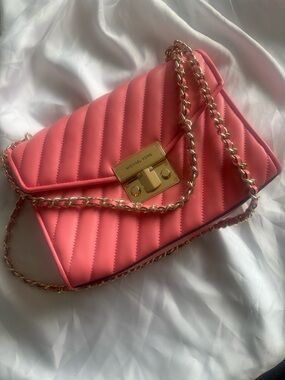 Michael Kors Coral Quilted Crossbody Bag Gold Chain Lock Closure